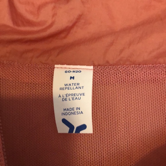 Cropped rain jacket - Picture 5 of 6